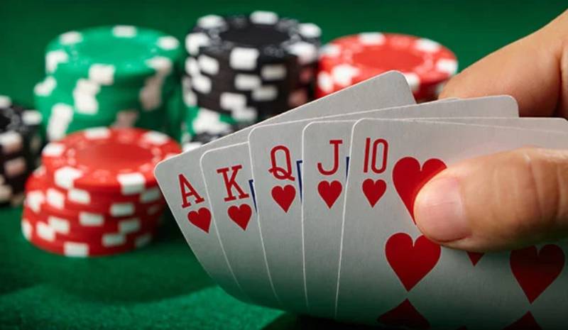 Hướng dẫn cách chơi bài cào poker dành cho người mới bắt đầu Dãy thùng phá sảnh từ 10 đến A